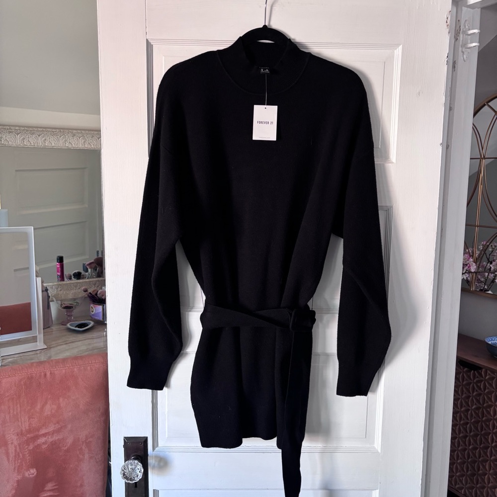 NWT Forever 21 Mini Sweater Dress with Belt